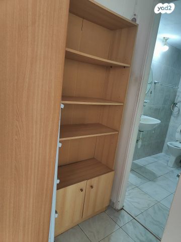 דירה, פבזנר 4, הדר מרכז, חיפה