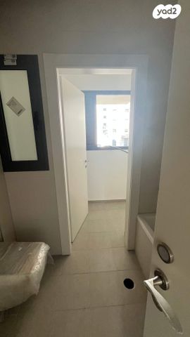 דירה, הגפן 1, כרמי הנדיב, אחוזת רוטנר, קרית מלאכי