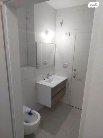 דירה, הגפן 1, כרמי הנדיב, אחוזת רוטנר, קרית מלאכי