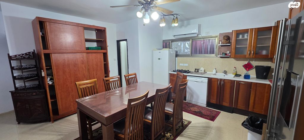 דירה, ארלוזורוב 12, מורשה, רמת השרון