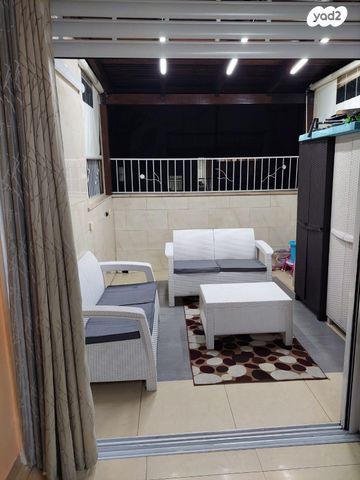 דירה, התותחנים 13, תל גיבורים, חולון