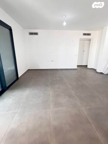 דירה, נעמי שמר 4, דרום חדש, פארק הים, בת ים