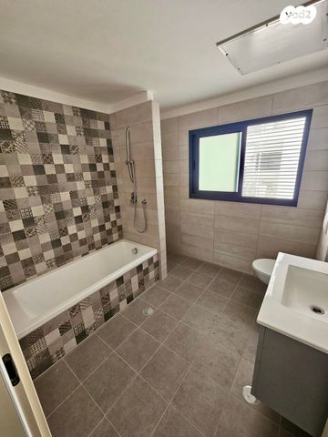 דירה, דניאל 3, ניצנה, בת ים