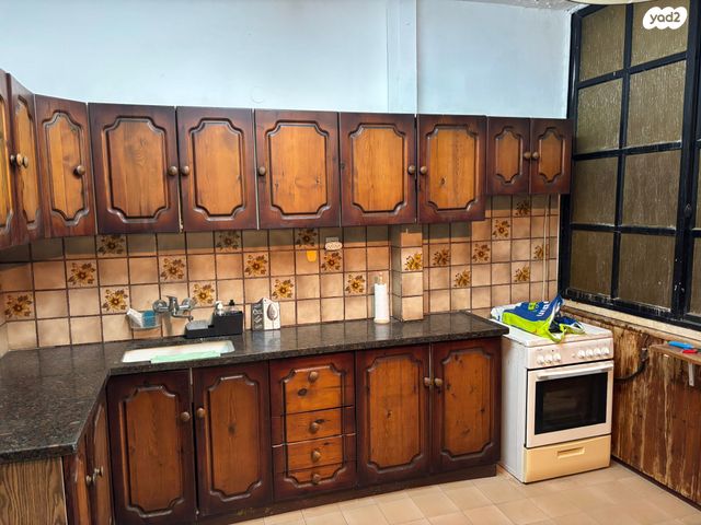 דירה, דבורה הנביאה 10, נגבה, רמת גן