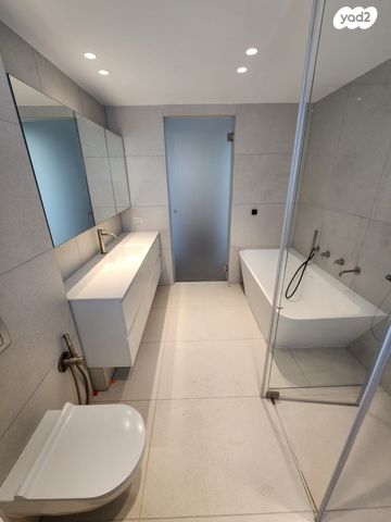 דירה, טאגור 10, נווה אביבים, תל אביב יפו