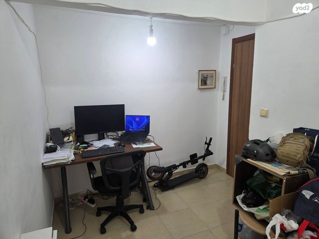 דירה, ארלוזורוב 13, שכונת חשמונאים, מרכז העיר א, רמת גן