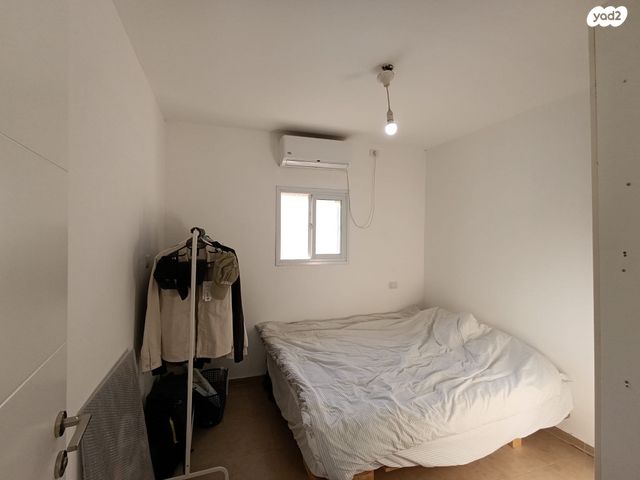 יחידת דיור, ראשונים 1, ינון, ינון