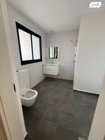 דירה, משה וילנסקי 12, נווה זמר, רעננה