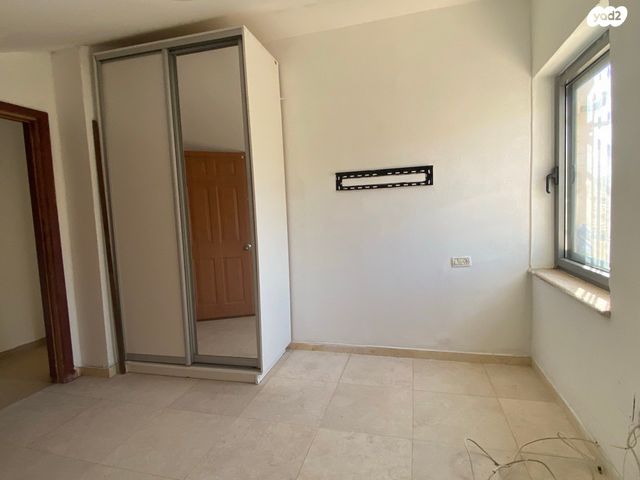 דירה, הזית 1, מטע, מטע