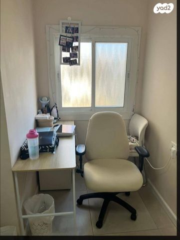 דירה, הנשיא הראשון 23, א' / צפון מזרח העיר, רחובות