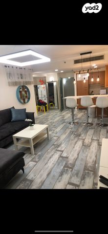 דירה, דוד אלעזר 10, חוף הכרמל, חיפה