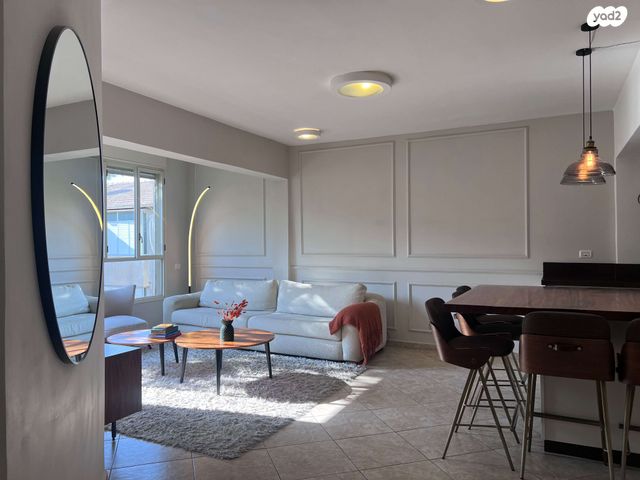 דירה, המרי 28, שינקין, גבעתיים