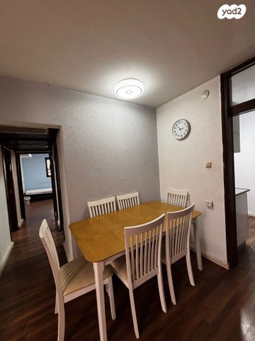 דירה, עזרא ונחמיה 2, עמישב, פתח תקווה