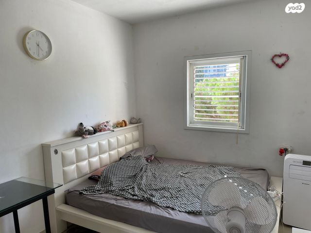 דירה, כצנלסון 84, לב העיר, בת ים