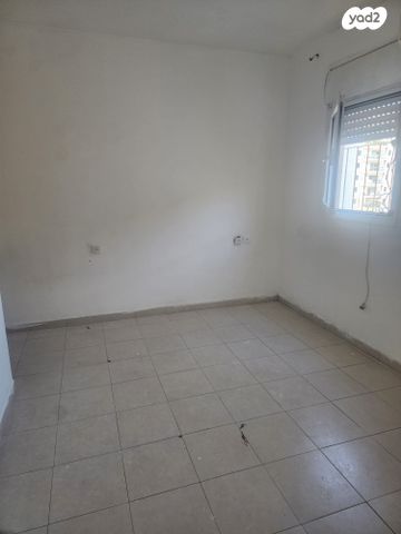 דופלקס, רבי מאיר בעל הנס 30, הרצל, באר יעקב