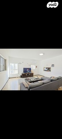 דירה, שלום עליכם 6, אגרובנק, חולון