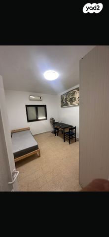 דירה, ביאליק 14, שכונת יהלום, מרכז העיר ב, רמת גן