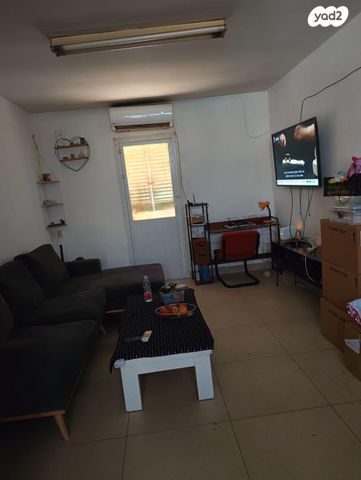 צבי בורנשטיין 312