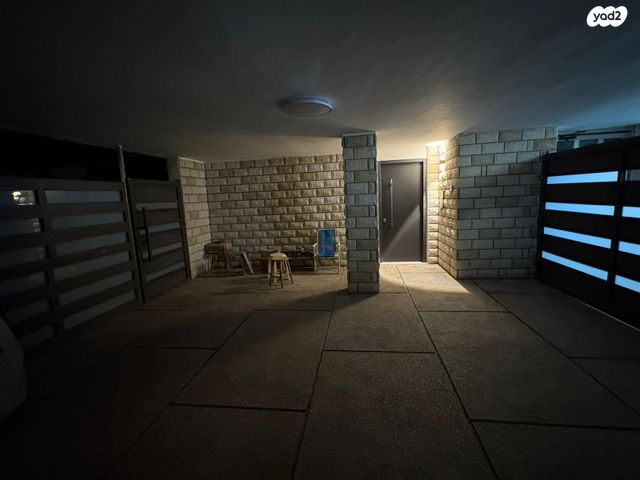 דירת גן, קרן קיימת לישראל 41, מרכז העיר, סביניה, הוותיקה, קרית ביאליק