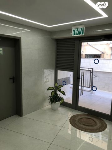 דירה, דב גרונר 56, תל גיבורים, בני ברק