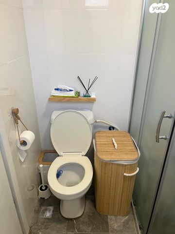 יחידת דיור, הר שלמה 2, אבן גבירול, רחובות