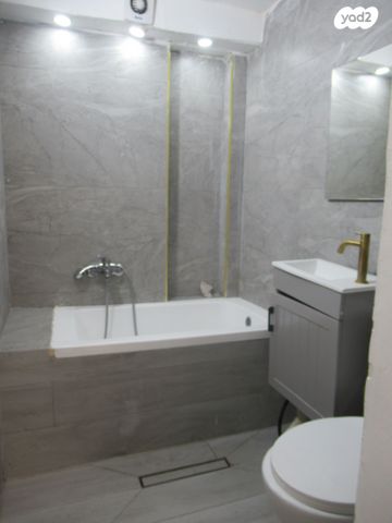 יחידת דיור, טרומפלדור 26, פרדס כץ, בני ברק