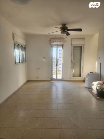 דופלקס, רבי מאיר בעל הנס 30, הרצל, באר יעקב