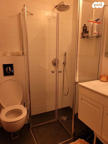 דירה, הירקון 36, כרם התימנים, תל אביב יפו