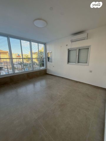 דירה, רוטשילד 64, כצנלסון, ראשון לציון