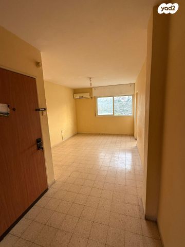 דירה, אבא הלל סילבר 25, יזרעאליה, חיפה