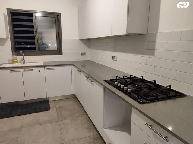 דירה, שדרות כרמי גת 177, כרמי גת, קרית גת