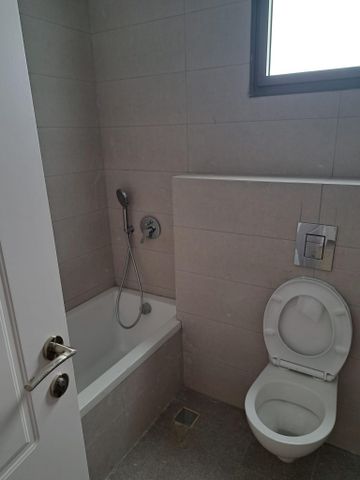 דו משפחתי, קוממיות 3, מרכז פרדס חנה, פרדס חנה כרכור