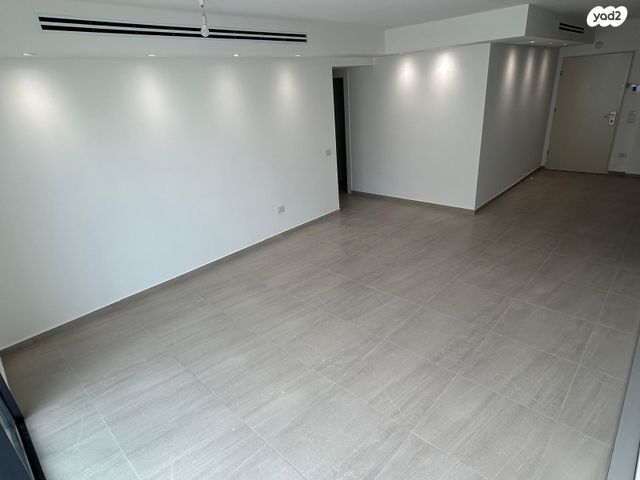 דירה, גולדה מאיר 34, פסגות אפק, ראש העין