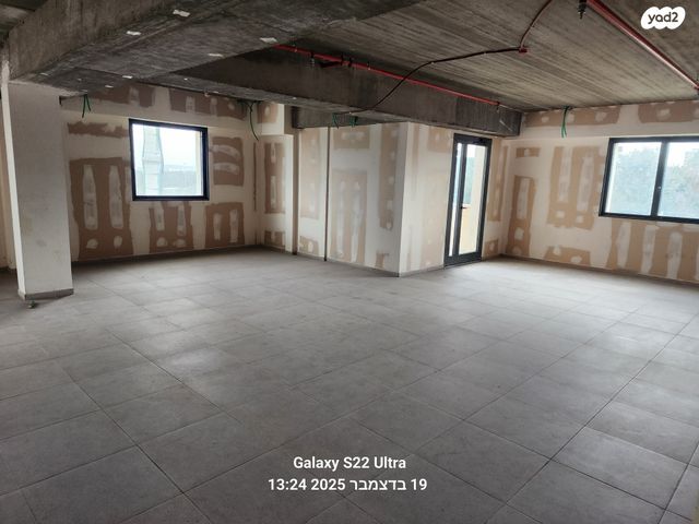 משרדים, הלוחמים 53, תל גיבורים, חולון