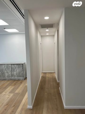 משרדים, תובל 30, בורסה, רמת גן