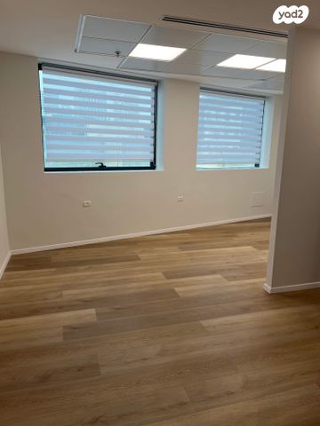 משרדים, תובל 30, בורסה, רמת גן
