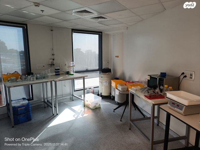 פרופ' הלל וחנן אופנהיימר 4