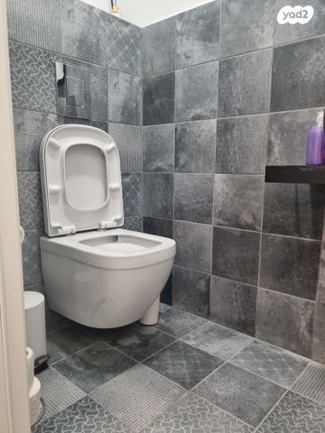 משרדים, תובל 30, בורסה, רמת גן