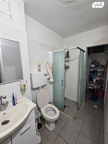 דירה, נתיב חטיבת גולני, שאר העיר, עכו