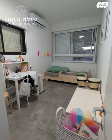 דירה, האלונים 18, מרכז העיר, סביניה, הוותיקה, קרית ביאליק