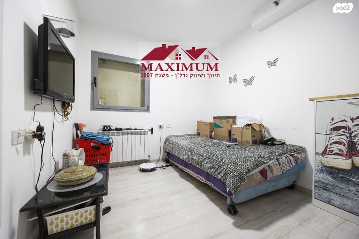 דירה, אליהו קורן, חומת שמואל, הר חומה, ירושלים