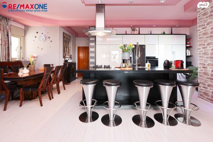 דירה, סמטת שחף 14, כפר סבא הצעירה, כפר סבא