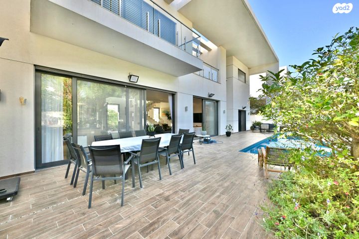 בית פרטי/ קוטג', הכורכר, אירוס, אירוס