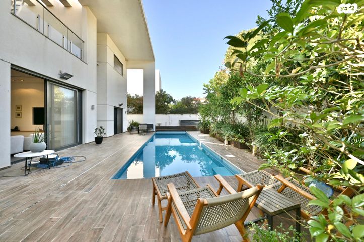 בית פרטי/ קוטג', הכורכר, אירוס, אירוס