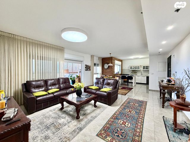 בני בנימין 33