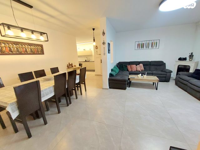 דירת גן, שדרות יצחק רבין, משואה, מודיעין מכבים רעות