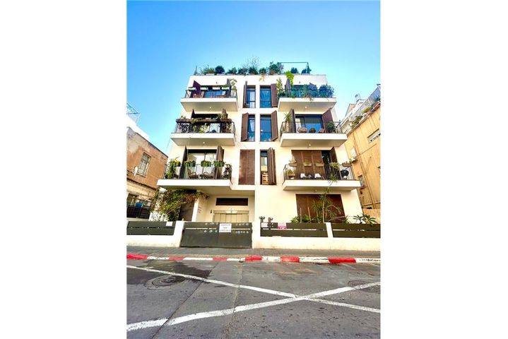 דירת גן, העבודה 8, לב תל אביב, לב העיר צפון, תל אביב יפו