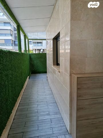 בית פרטי/ קוטג', שדרות