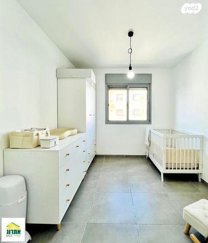 דירה, נחל אלכסנדר 20, צור יצחק