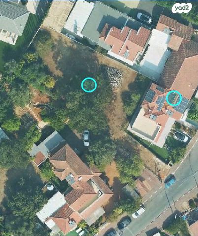 מגרשים, גיל עמל, הוד השרון